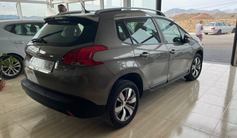 Peugeot 2008 Active full