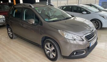 Peugeot 2008 Active full