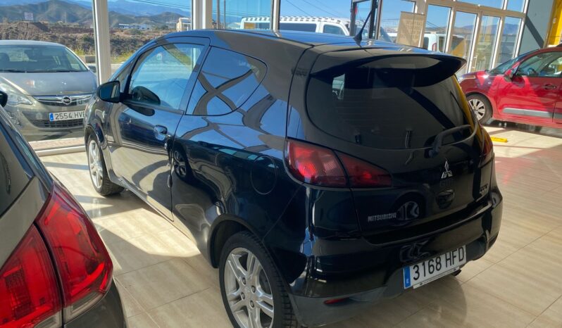 Mitsubishi Colt full