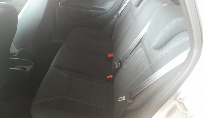 Ford Fiesta full