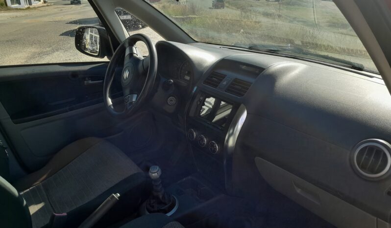 Suzuki 4 x 4 full